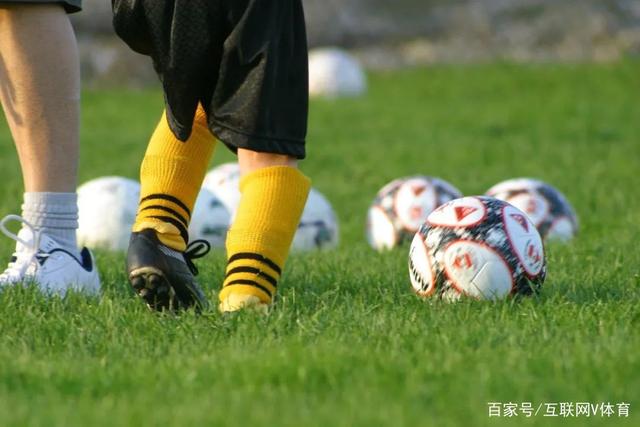 尼克-杨质疑阿德巴约得分过高：怎能这样与科比相提并论
